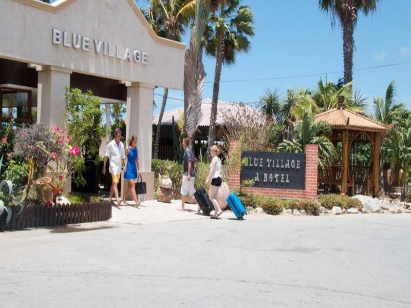 Aruba Blue Village Hotel And Apartments Palm Beach Exterior photo